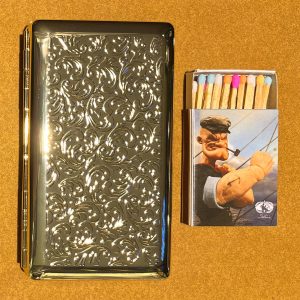 جعبه سیگار فلزی طلایی