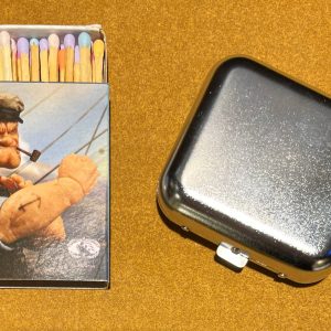 زیر سیگاری همراه لوبینسکی