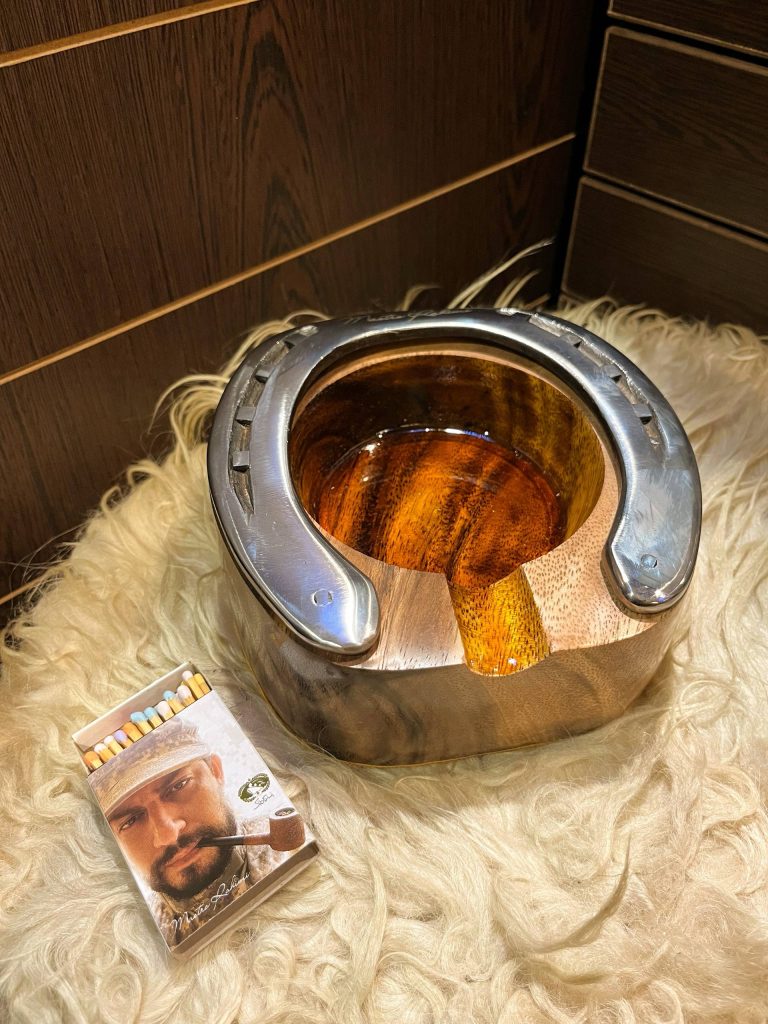 زیر سیگاری سیگاربرگ