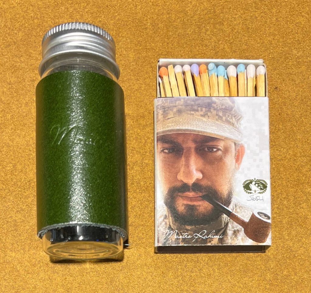 جار شیشه ای توتون