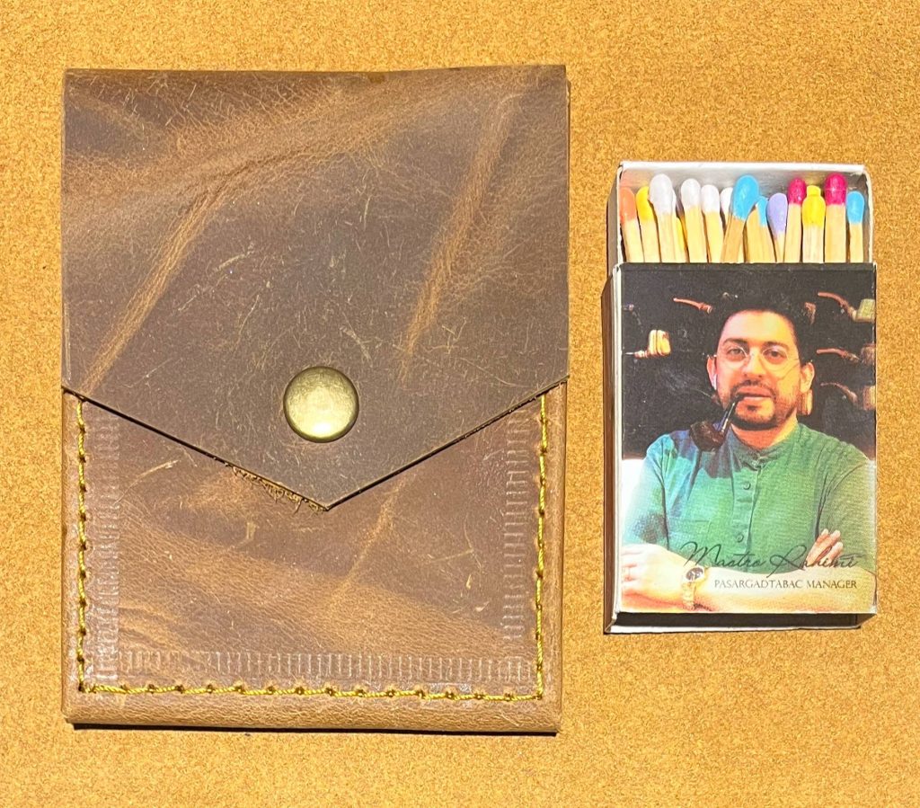 کیف پول چرم طبیعی کیف پول ماسترو رحیمی چرم طبیعی بسیار با کیفیت ایرانی